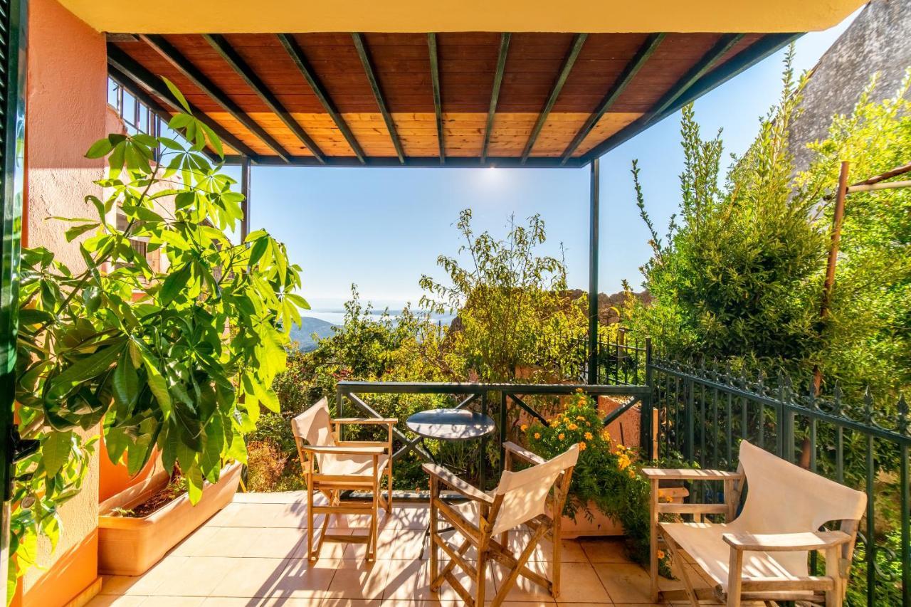 Balis Panorama Villa Chlomos Eksteriør billede